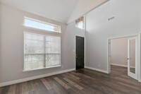 333 Delaford Dr, Unit E107 in Forney, TX - Building Photo - Building Photo