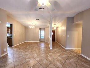 3237 Thames Dr in Tallahassee, FL - Building Photo - Building Photo