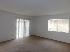 7925 Stark Drive in Huntington Beach, CA - Building Photo - Building Photo