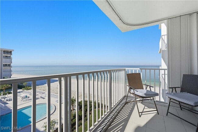 property at 3443 Gulf Shore Blvd N