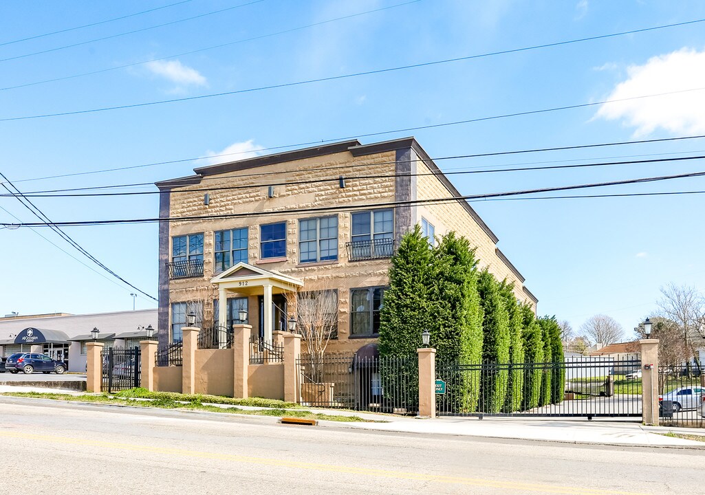 North Central Village in Knoxville, TN - Building Photo