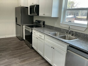 2602 Seaton St., Unit 2 in Tyler, TX - Building Photo - Building Photo