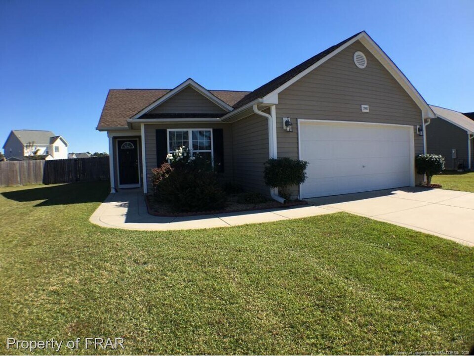 2005 Tinman Dr in Fayetteville, NC - Building Photo