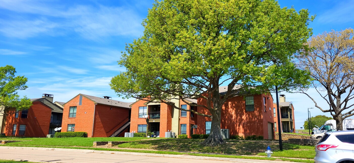 5909 Lake Hubbard Pkwy, Unit 113 in Garland, TX - Foto de edificio