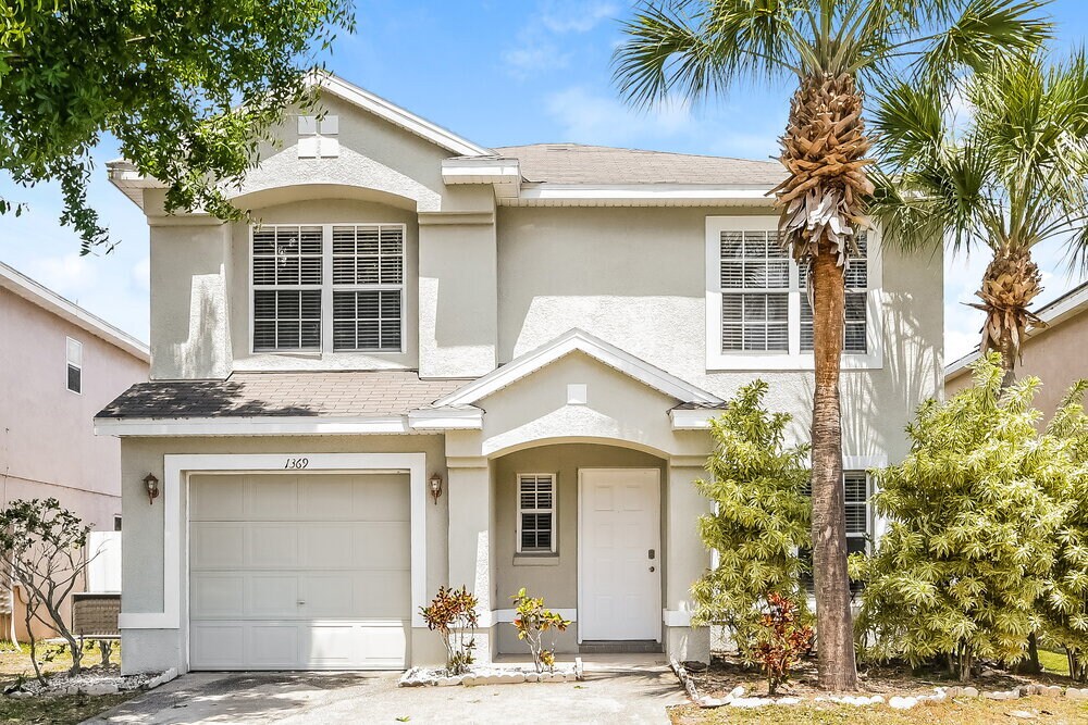 1369 Ivy Meadow Dr in Orlando, FL - Building Photo
