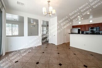 2715 S Cupertino Dr in Gilbert, AZ - Building Photo - Building Photo