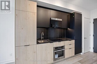 28-PH28 Eastern Ave in Toronto, ON - Building Photo - Building Photo
