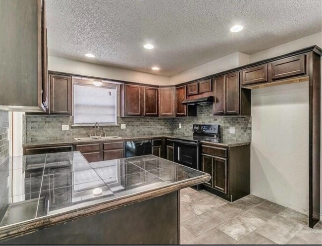 property at 309 Kimberly Ln