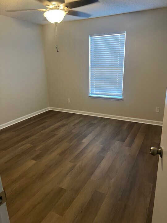 1942 Baywind Ct in Tallahassee, FL - Building Photo