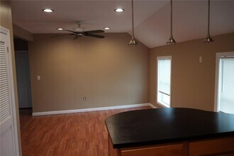 13 Tweed St in Cranston, RI - Building Photo - Building Photo