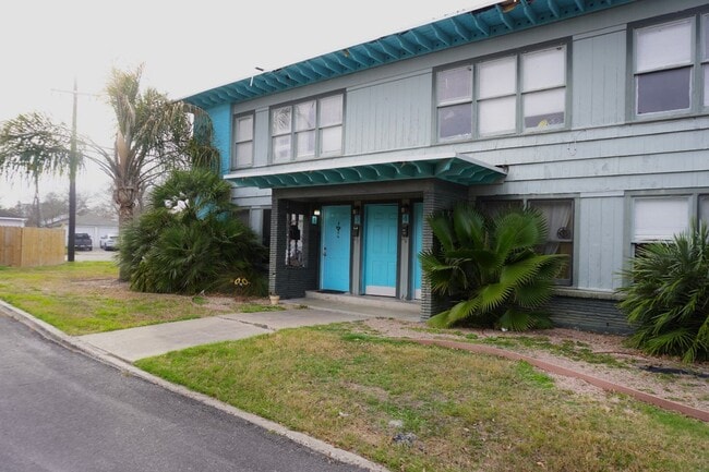 property at 3120 Santa Fe St
