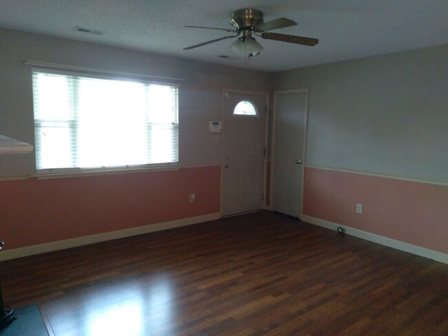 307 Kyle Dr in Havelock, NC - Building Photo - Building Photo