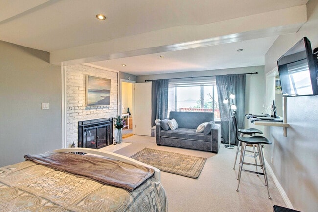 property at 60 Belvedere Ave