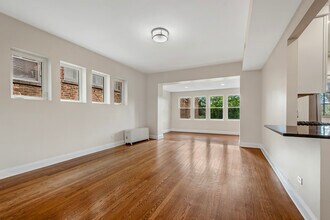 610 Michigan Ave in Evanston, IL - Building Photo - Building Photo