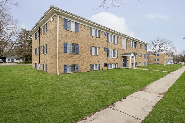 The Aerie 2 in Indianapolis, IN - Building Photo - Building Photo