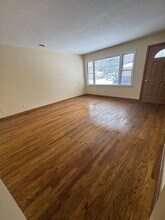 3204 Buckingham Dr in Rockford, IL - Building Photo - Building Photo