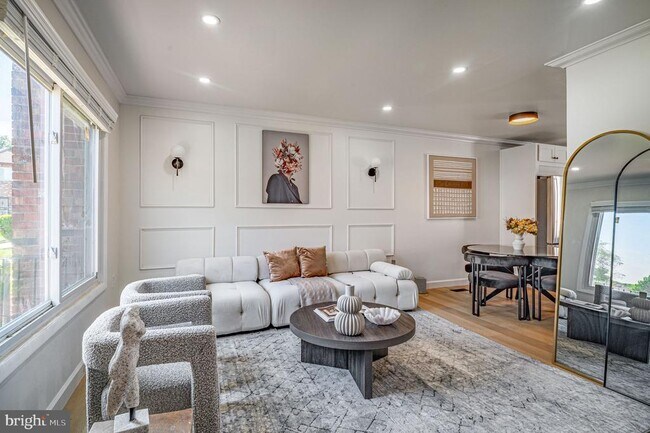 1325 Barnaby Terrace SE in Washington, DC - Building Photo - Building Photo