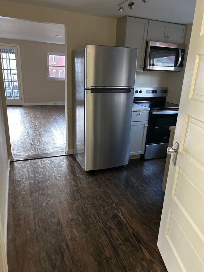 property at 1823 Russell St