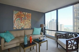 236 E Wacker Dr in Chicago, IL - Building Photo - Building Photo