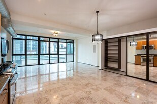 1551 Fourth Ave in San Diego, CA - Building Photo