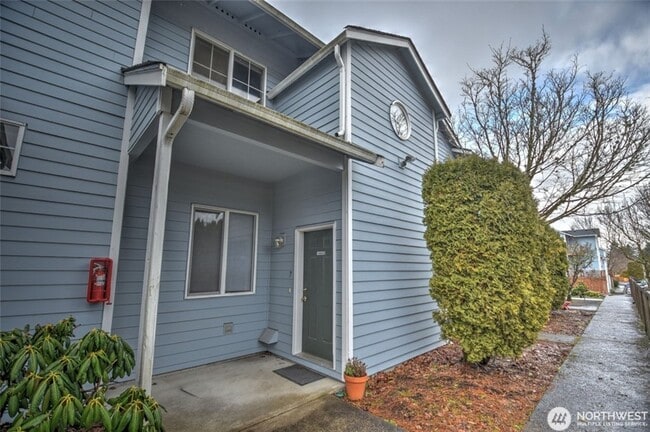 property at 6304 Barstow Ln SE
