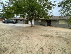 61880 Verbena Rd, Unit A in Joshua Tree, CA - Building Photo - Building Photo