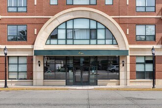 1 Orient Way, Unit 211 in Rutherford, NJ - Building Photo - Building Photo