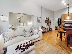 1561 N Wells St in Chicago, IL - Building Photo - Building Photo
