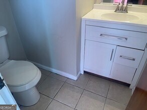 710 Stratford Green in Avondale Estates, GA - Building Photo - Building Photo