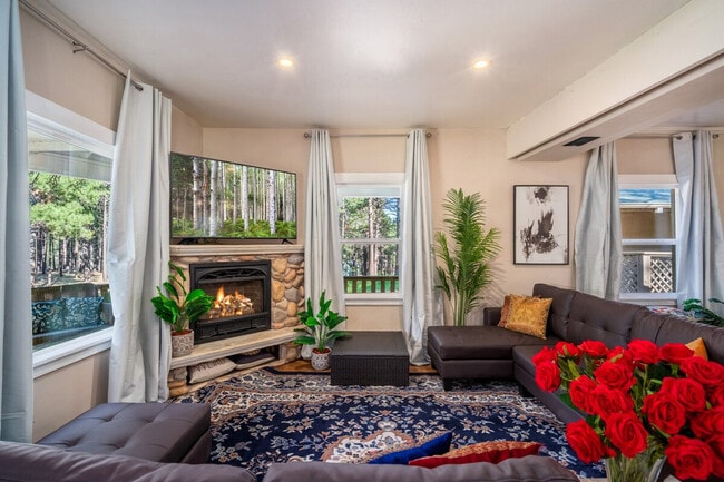 property at 4955 Hidden Hollow Rd