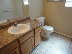 13146 E Mineta Ridge Dr in Vail, AZ - Foto de edificio - Building Photo