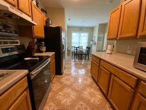 548 Raintree Rd in Jacksonville, NC - Building Photo - Building Photo