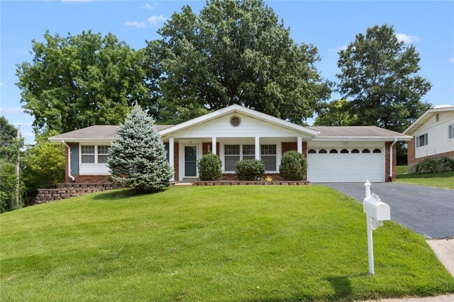 property at 24 Forest Crest Dr