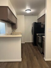 574 Candle Ln in Newport News, VA - Building Photo - Building Photo