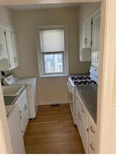 43 Edgewater Ave in Shrewsbury, MA - Building Photo - Building Photo