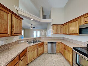 2895 Majestic Oaks Ln in Green Cove Springs, FL - Building Photo - Building Photo