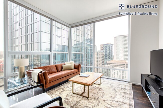 1823 Minor Ave-Unit -FL27-ID24 in Seattle, WA - Foto de edificio - Building Photo