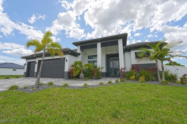 2 SW 35th Ave in Cape Coral, FL - Building Photo - Building Photo