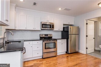 311 Delmont Dr NE in Atlanta, GA - Building Photo - Building Photo