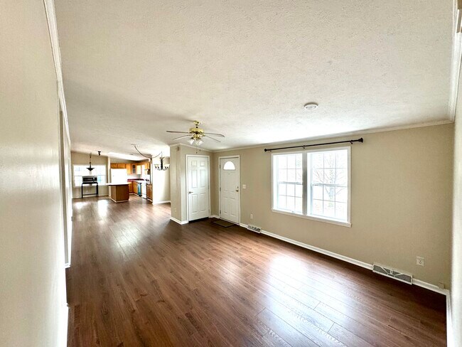 property at 76 Worth Rd