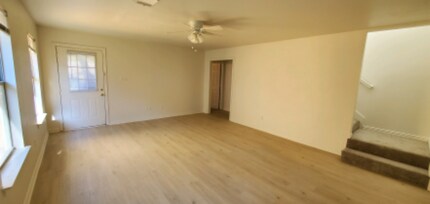 13639 Biggs St in Dallas, TX - Building Photo - Building Photo