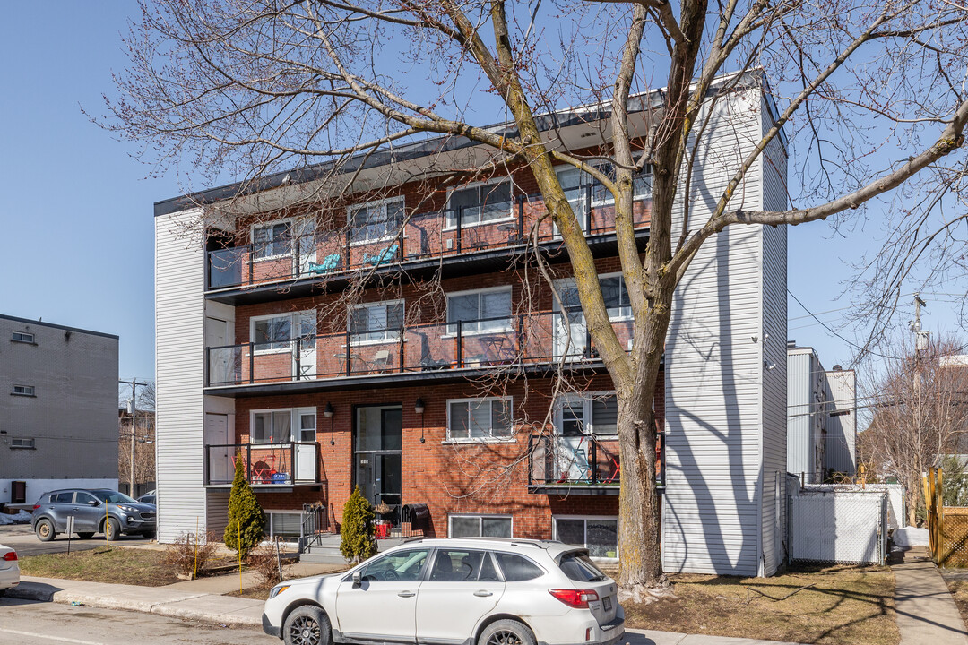505 Robin Boul in Laval, QC - Building Photo