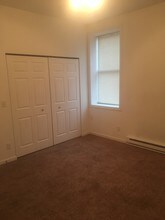 601 Main St-Unit -601 B in Genoa, OH - Foto de edificio - Building Photo