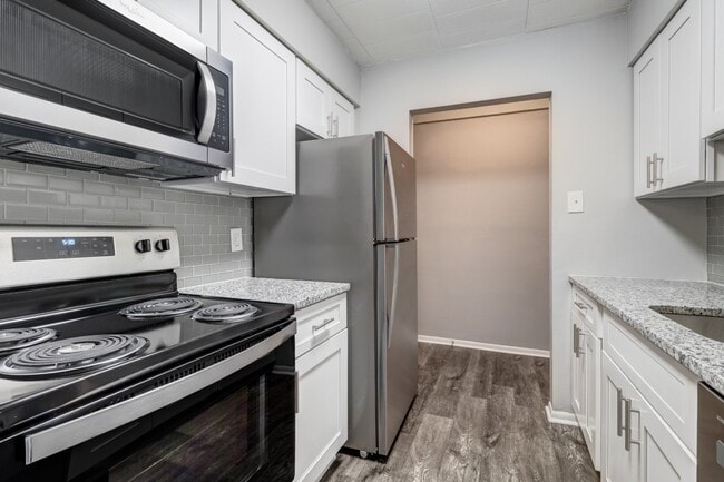 Presidential Arms Apartment Homes