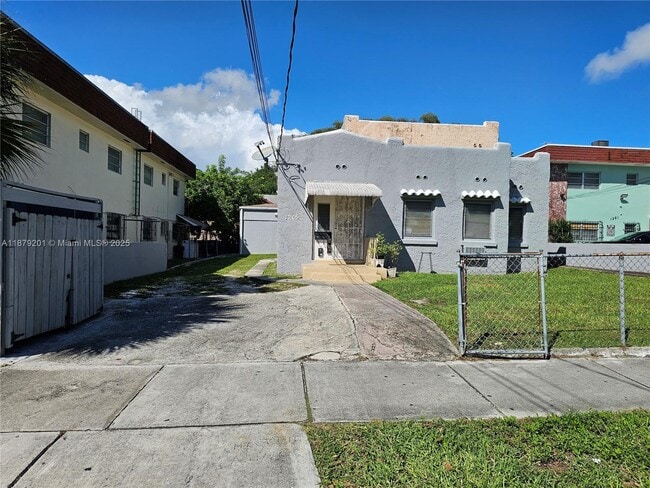 property at 1265 SW 4th St