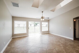 4634 SW Tacoma St in Port St. Lucie, FL - Building Photo - Building Photo