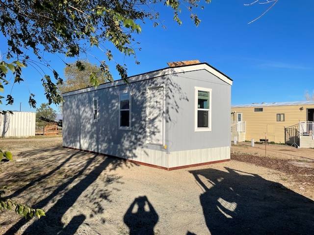 740-990-990 Arroyo Dr in Herlong, CA - Building Photo - Building Photo