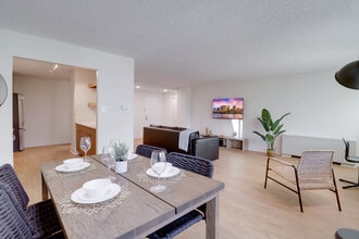 320 23rd St S in Arlington, VA - Building Photo - Building Photo