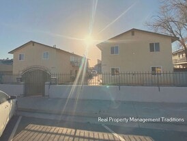 2541 Diamond St in Rosamond, CA - Building Photo