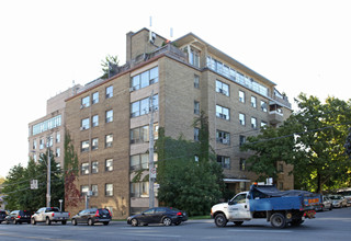 Prince Charles Terrace in Toronto, ON - Building Photo - Building Photo